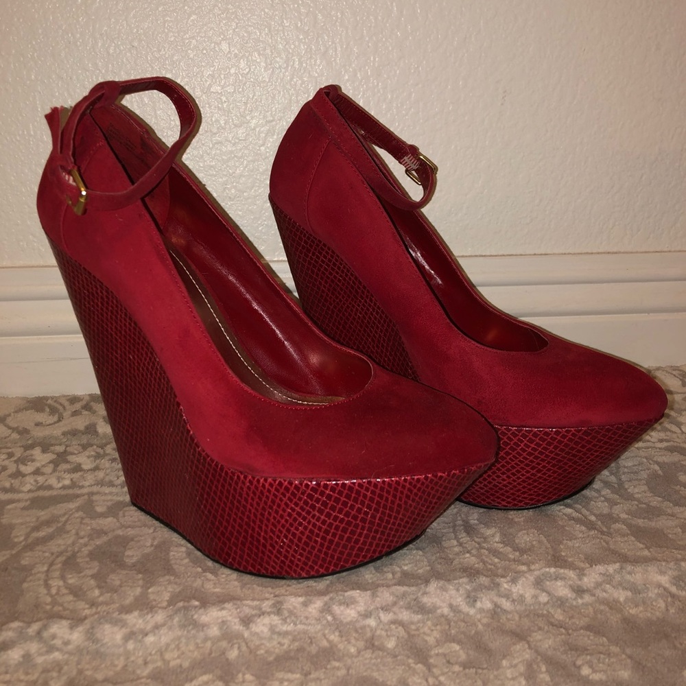Wild Pair Red ‘Suede’ w/Snakeskin Platform Wedge